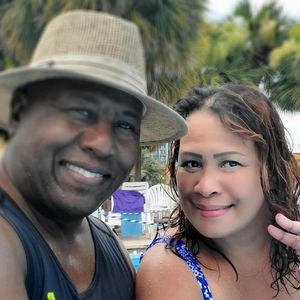 Meet your Posher, Aurora